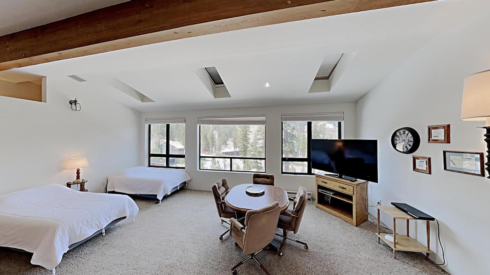 Slopeside 1849 Condos - Comfortable 3 Bedroom Condos With Full Kitchens Mammoth Lakes Oda fotoğraf